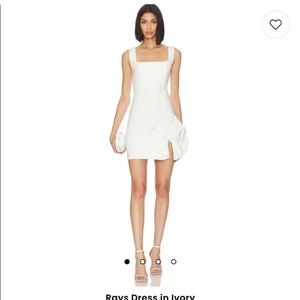 Elliatt Rays Dress in Ivory